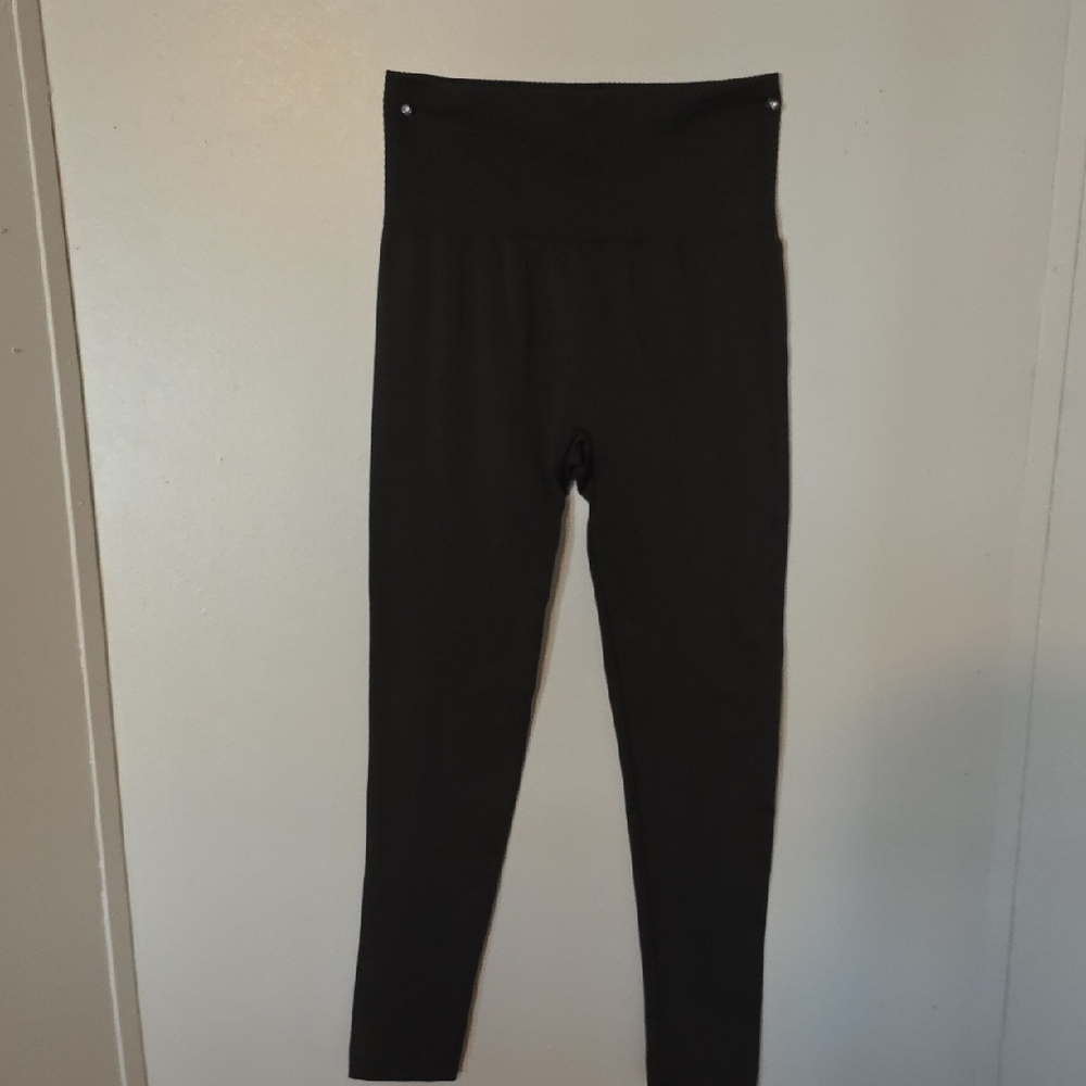 ⚡️3/$20 Leggings Mix & Match Bundle⚡️ Classic Black Leggings